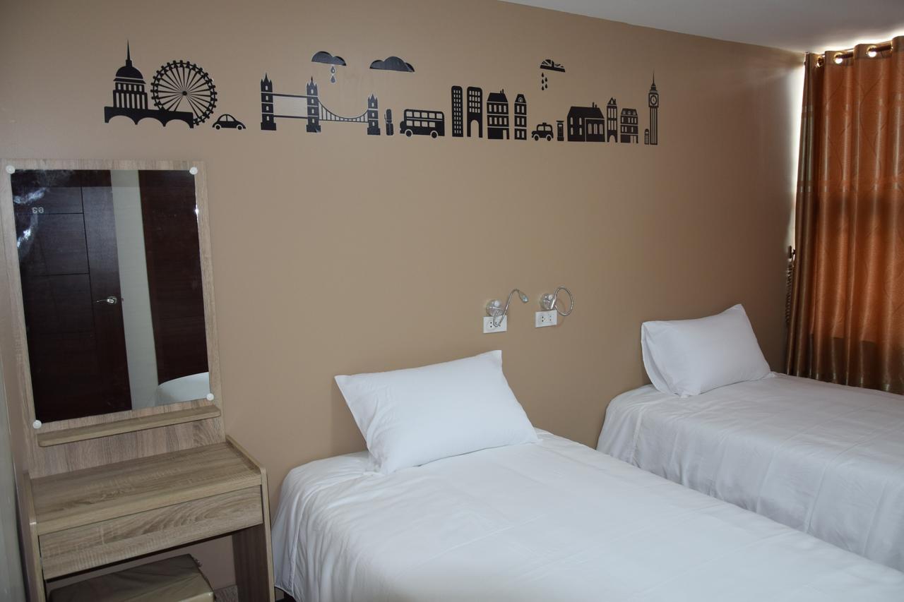 Like Home Bangkok Eksteriør billede